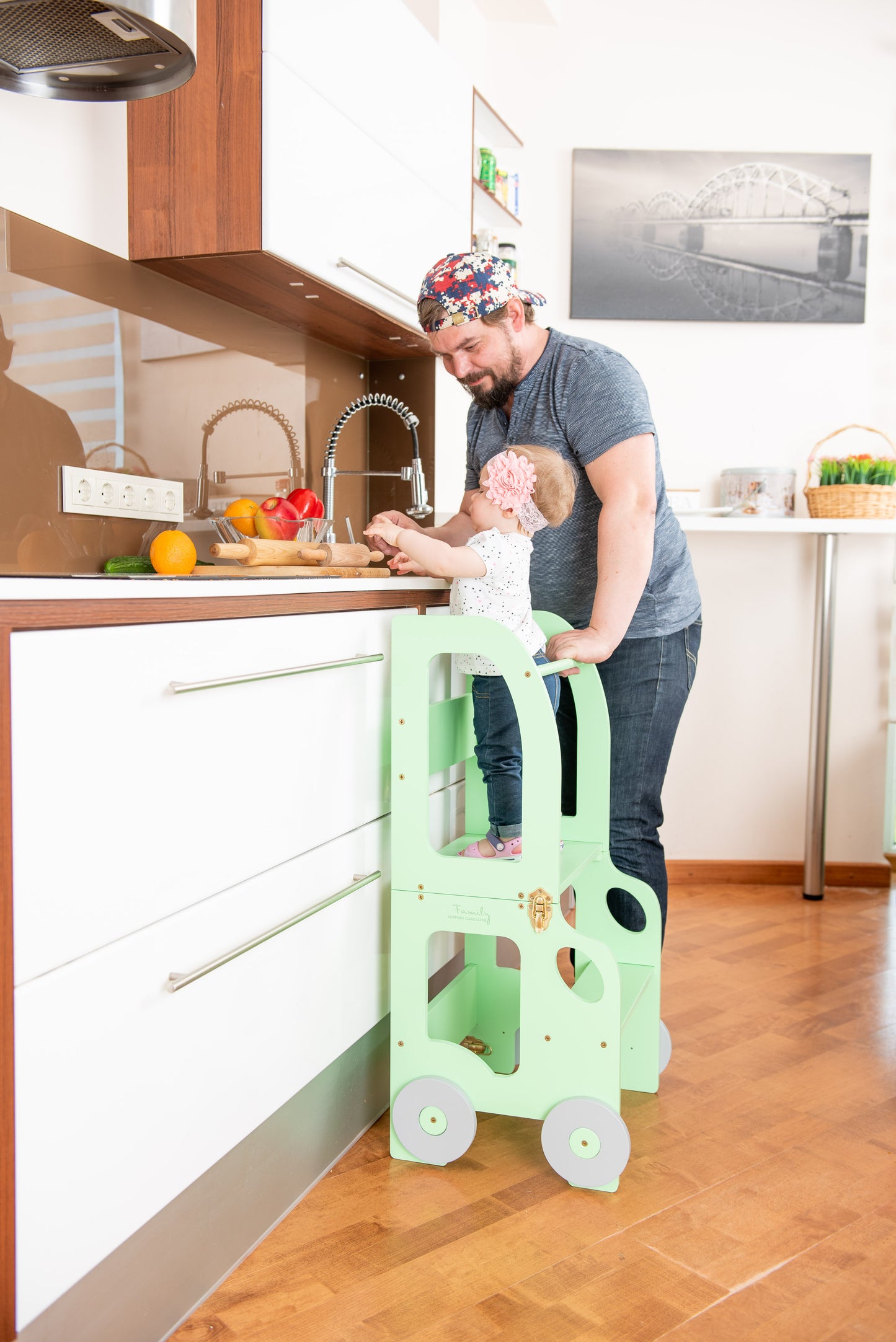 Tower Step stool 2in1 / Table. Little Car Kitchen step stool