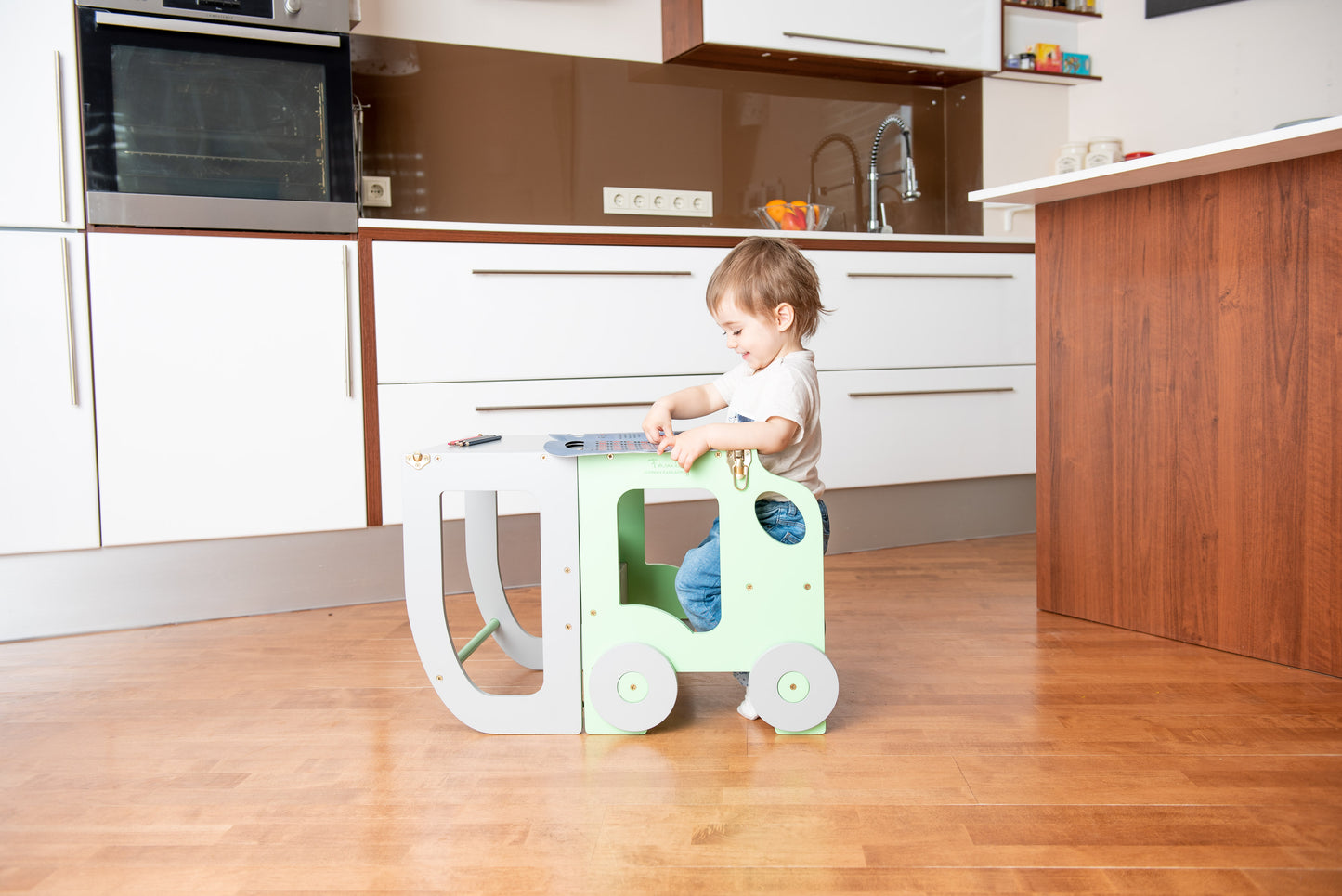 Tower Step stool 2in1 / Table. Little Car Kitchen step stool