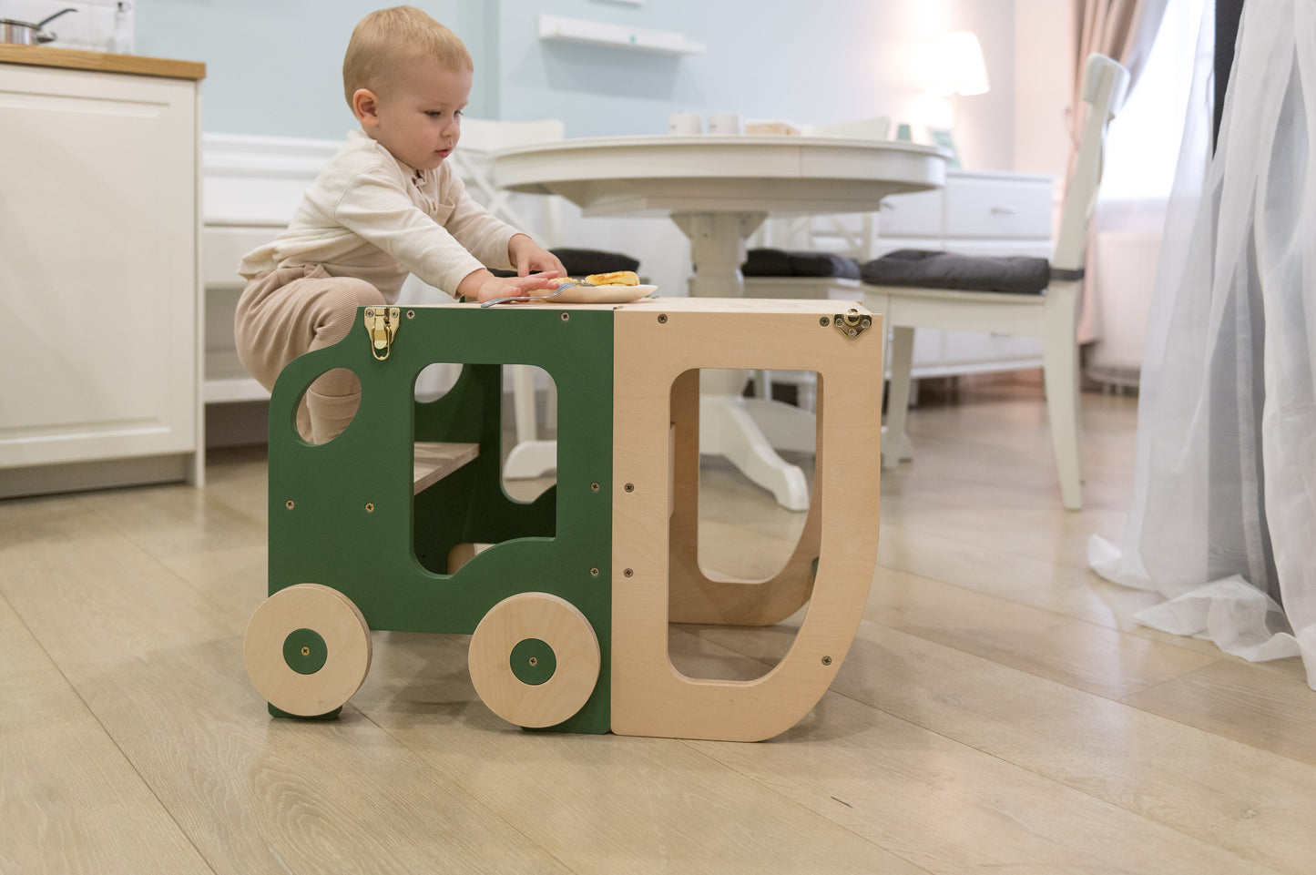Tower Step stool 2in1 / Table. Little Car Kitchen step stool