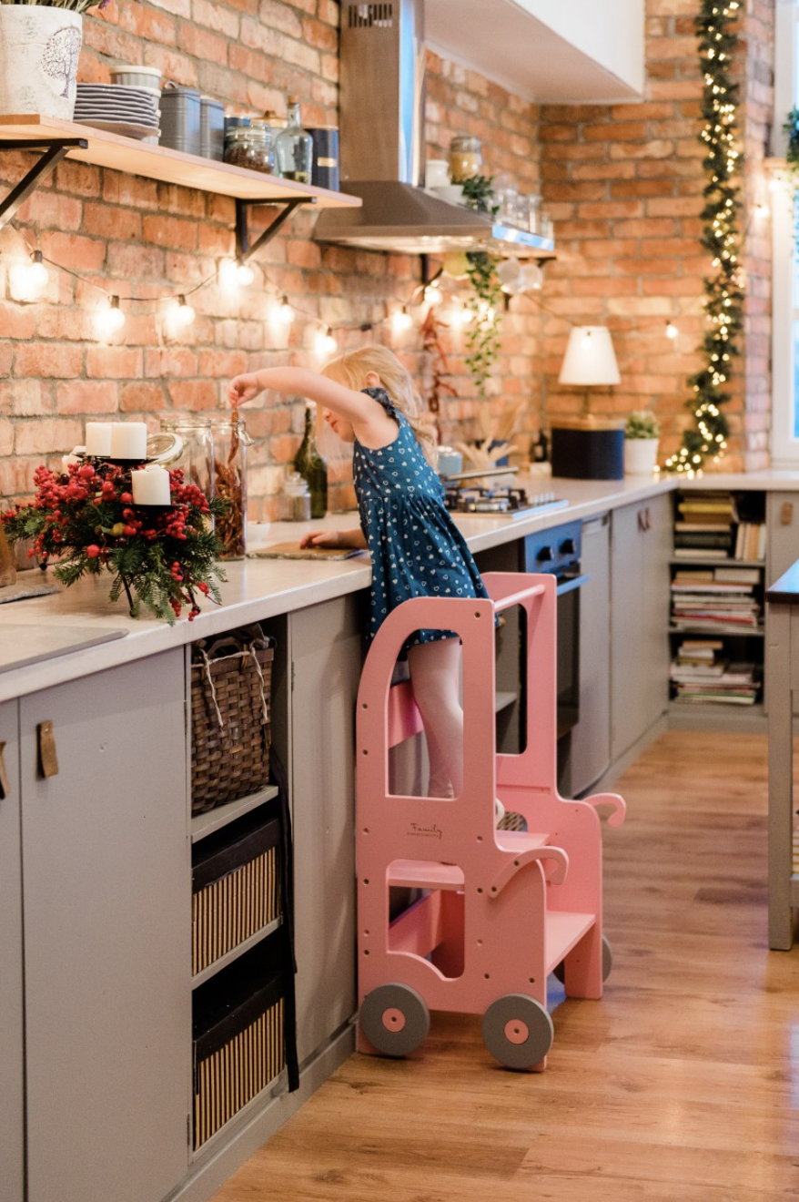Tower Step stool 2in1 / Table. Little Car Kitchen step stool