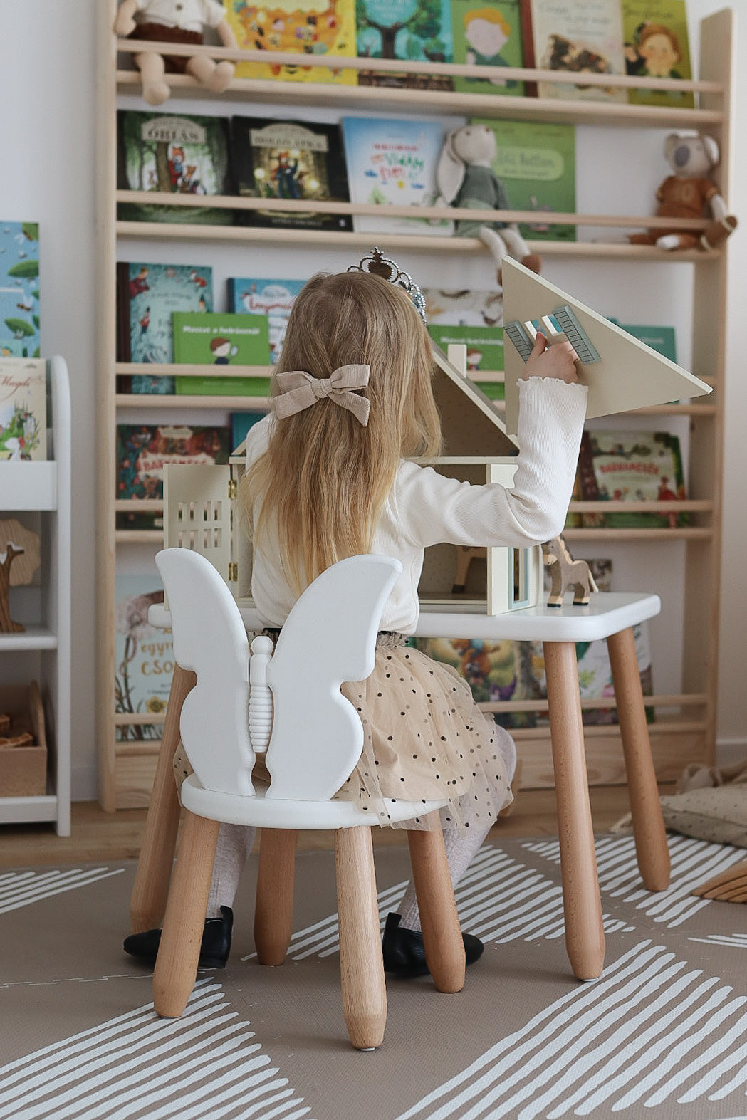 Kids Butterfly Chair - Solid Beech Wood - Montessori-inspired