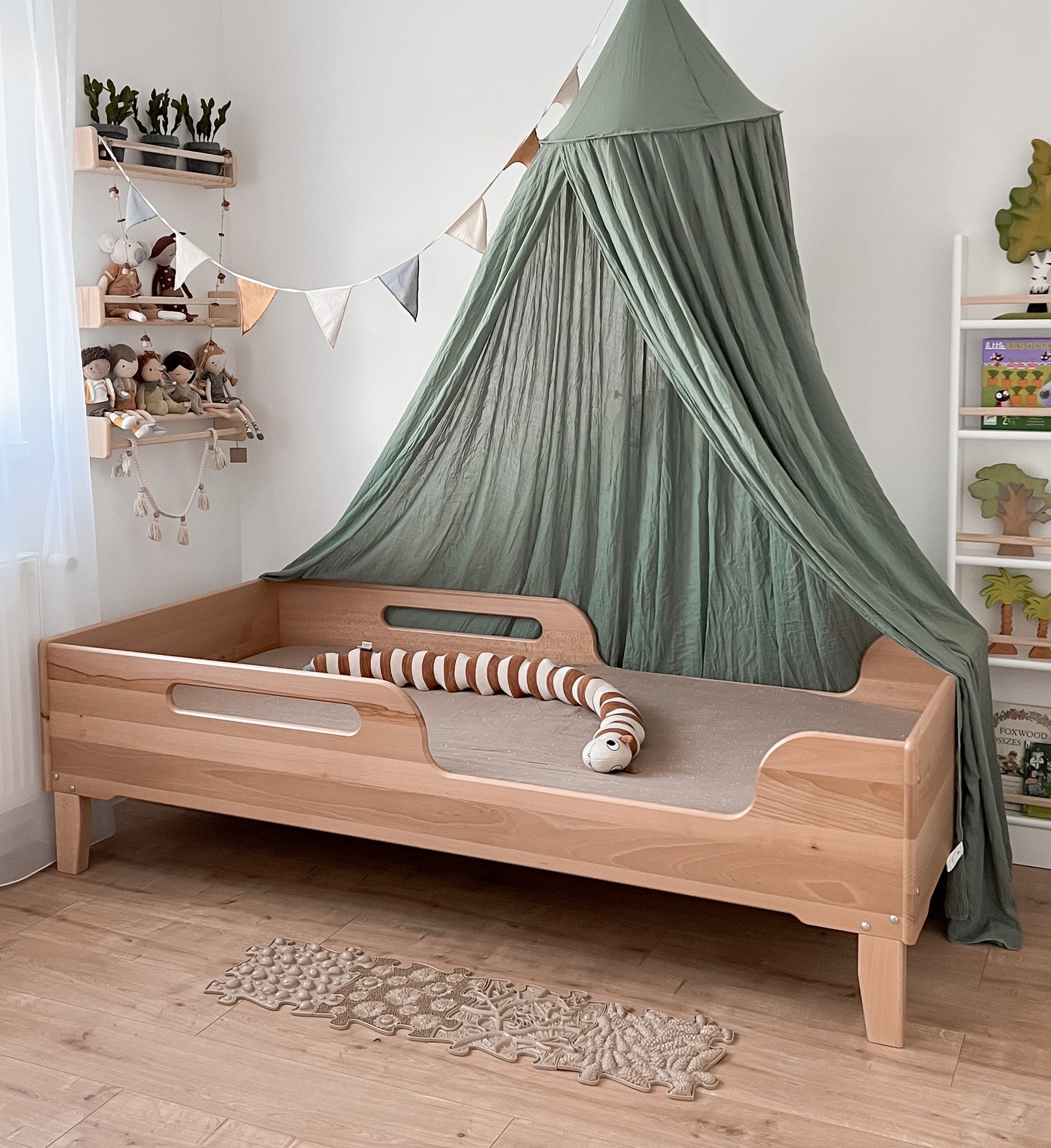 East 2-in-1 Growth Bed - Solid Beech Wood, Handmade Montessori-inspired