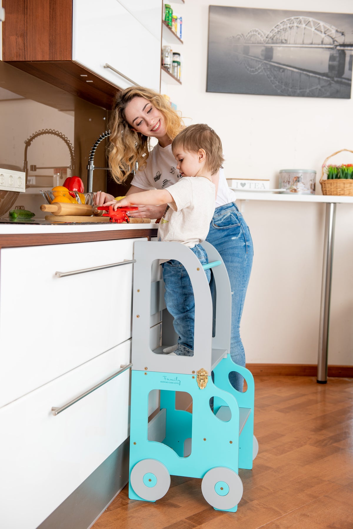 Tower Step stool 2in1 / Table. Little Car Kitchen step stool