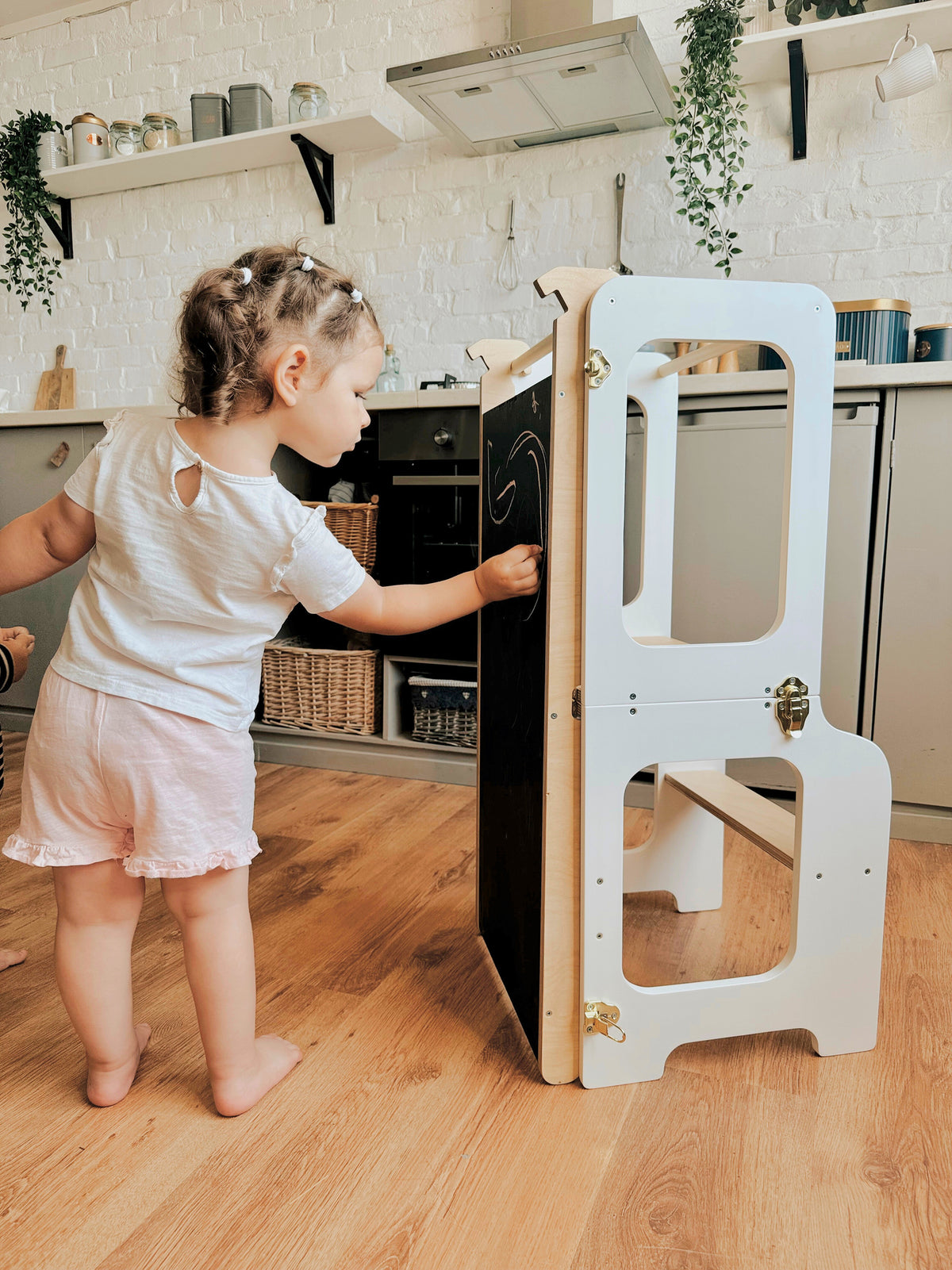 Learning Tower 4in1 with Kids Slide and Blackboard
