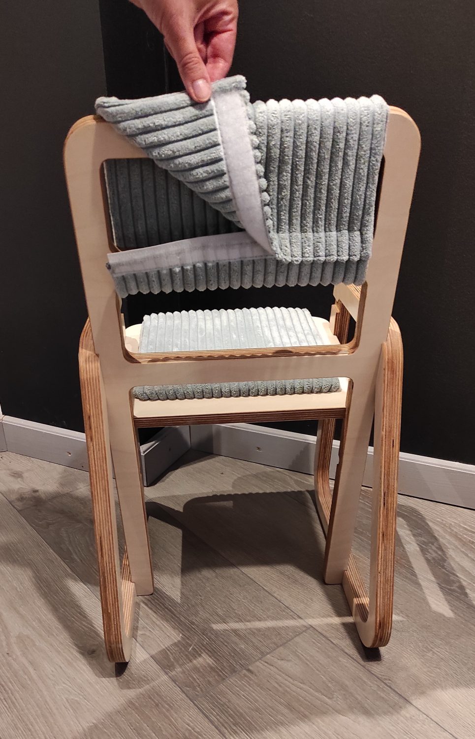 Set Julle - Adjustable Art Table and Chair
