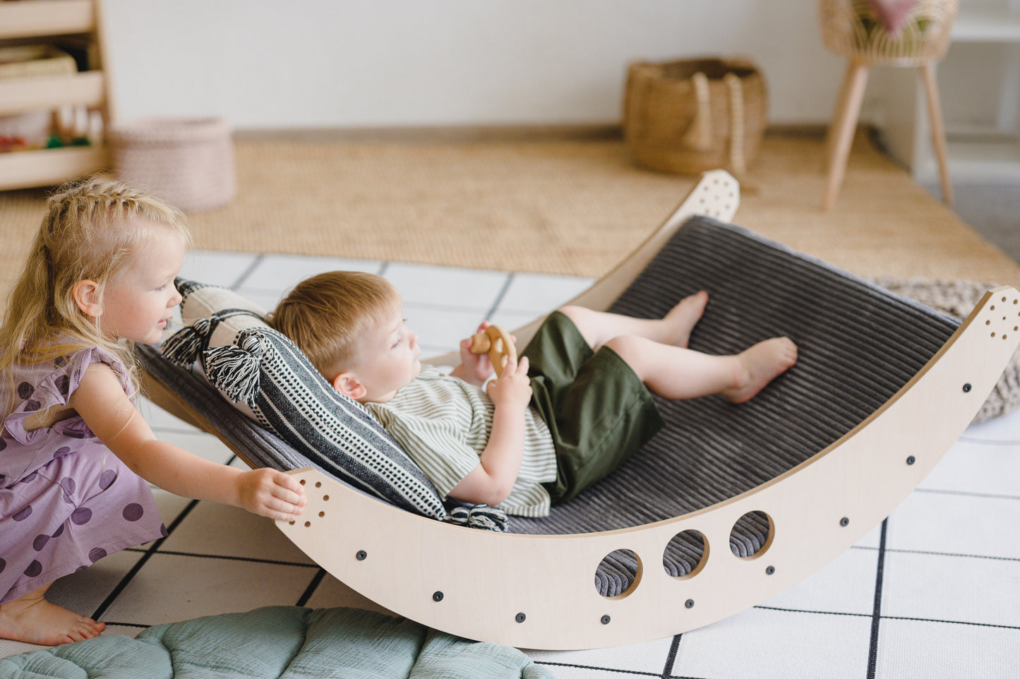 Arch Rocker - Montessori Indoor-Spielplatz
