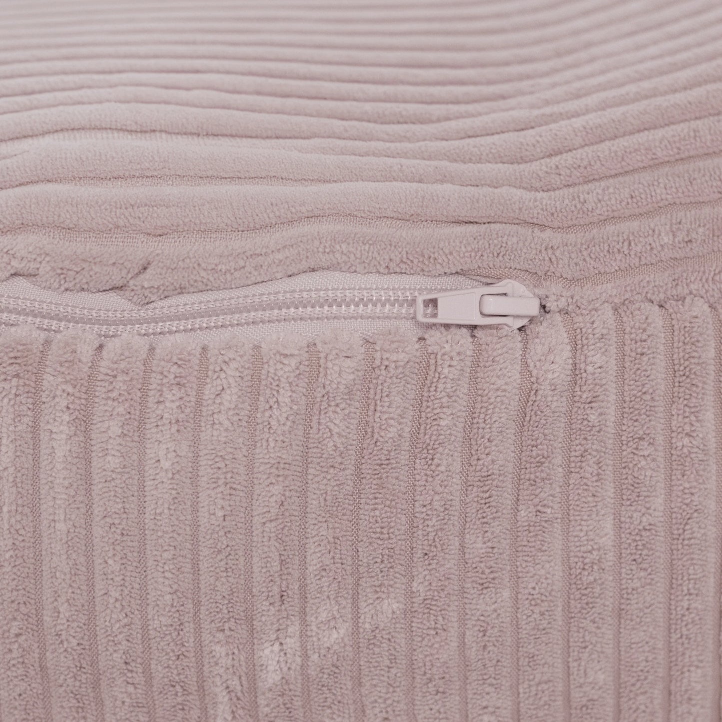 Fauteuil Huggy Teddy - 68×45cm - Rose - Velours côtelé